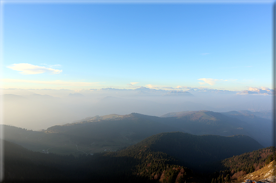 foto Cima Grappa in Autunno